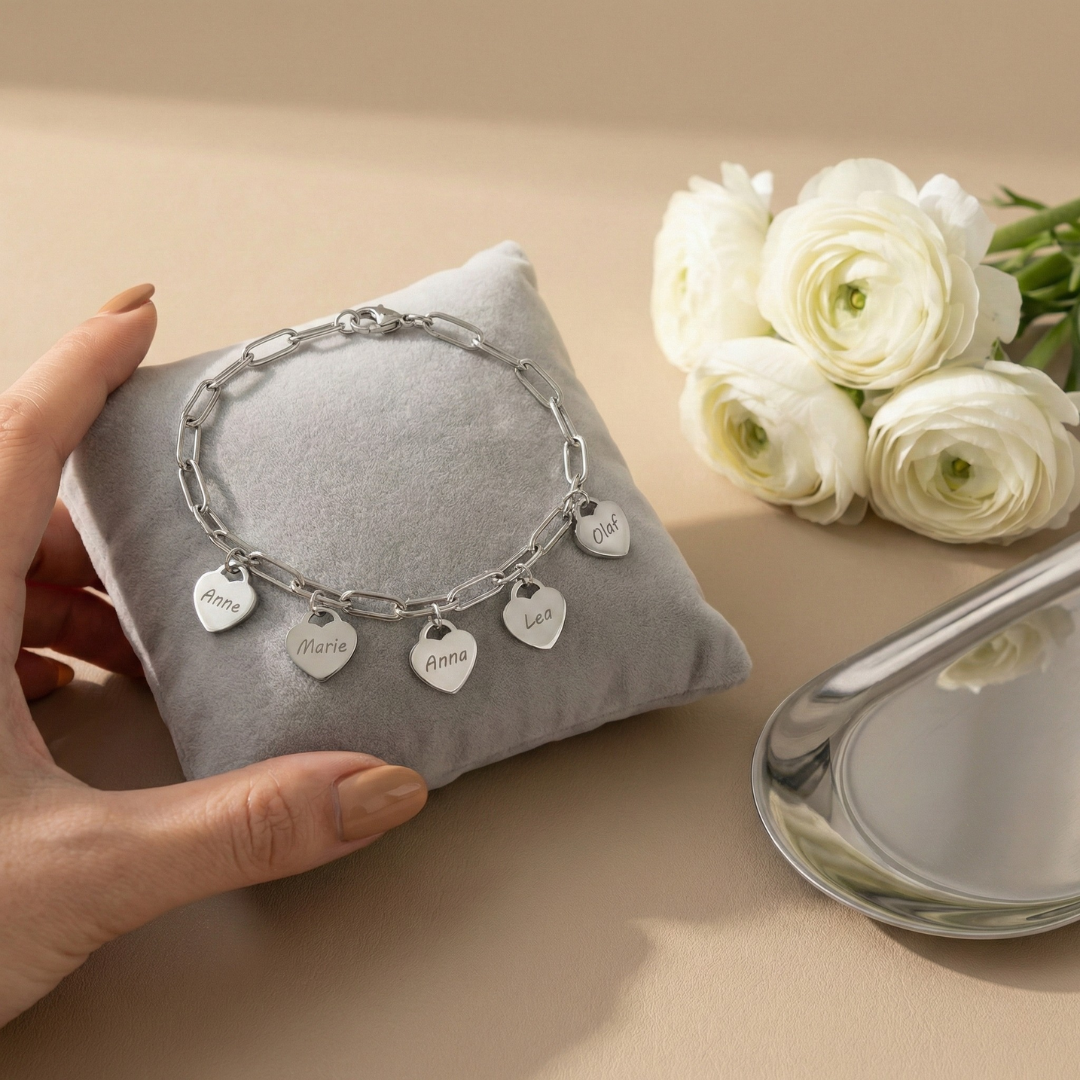 Herzensnamen - Armband mit Gravur