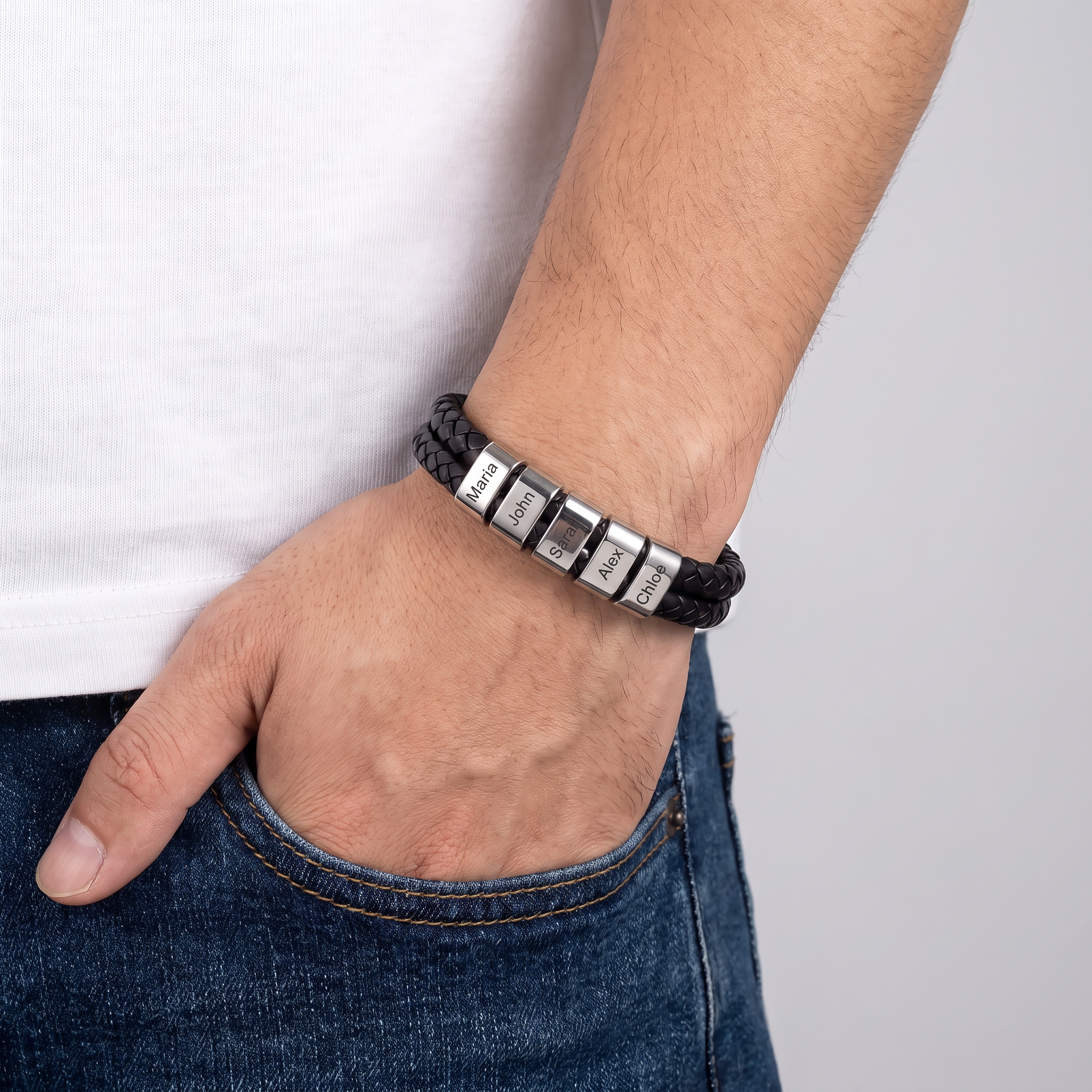 Lederarmband mit gravierten Beads für Herren