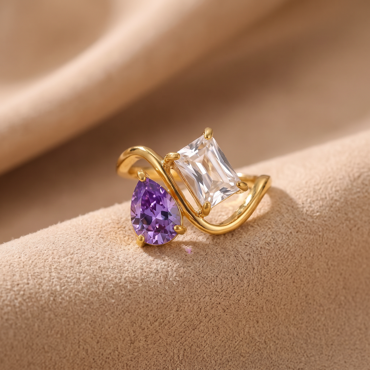 Toi et Moi Ring mit 2 Geburtssteinen - Birthia gewellt