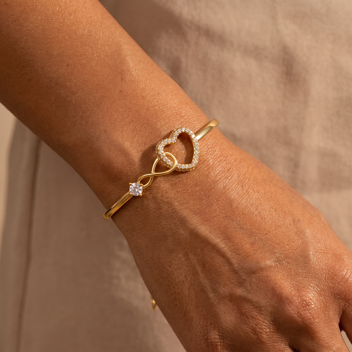 To my daughter - Bracelet with card from mother