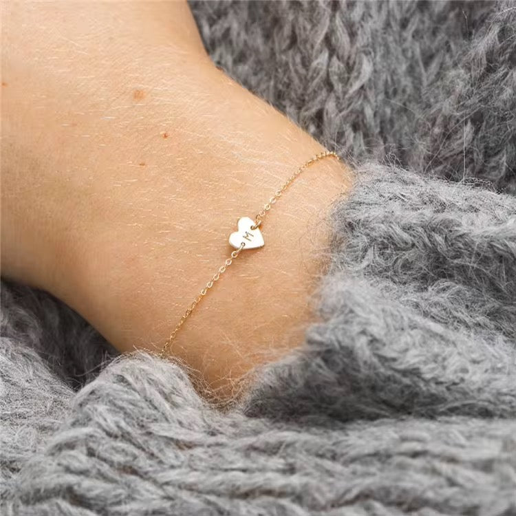 Amora - Herzarmband mit Initiale